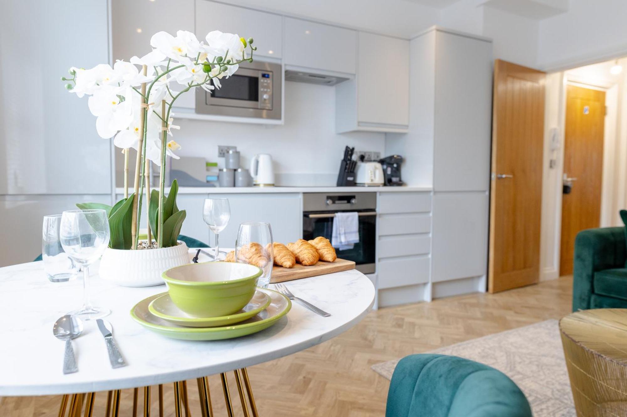 Boutique City Centre Apartments Cardiff Dış mekan fotoğraf